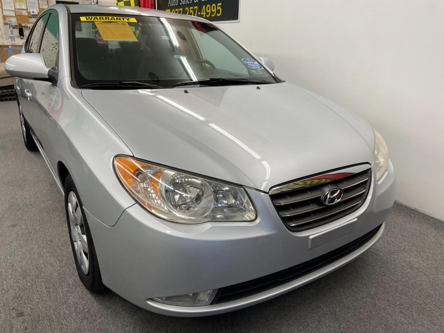 2008 SILVER Hyundai Elantra GLS (KMHDU46D88U) with an 2.0L L4 DOHC 16V engine, located at 533 S West End Blvd., Quakertown, PA, 18951, (877) 257-4995, 40.343994, -75.303604 - Photo#2